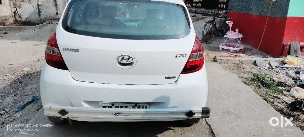 Gari Mai Koi Problem Nahi Hai