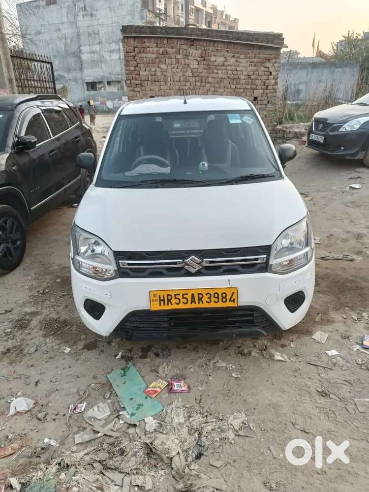 180000/-nov 2023, Petrol + Cng  / 22 Installments Pending