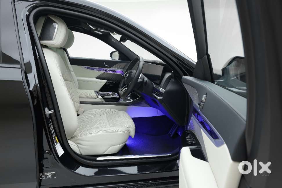 Bmw I7 Xdrive60, 2023, Electric