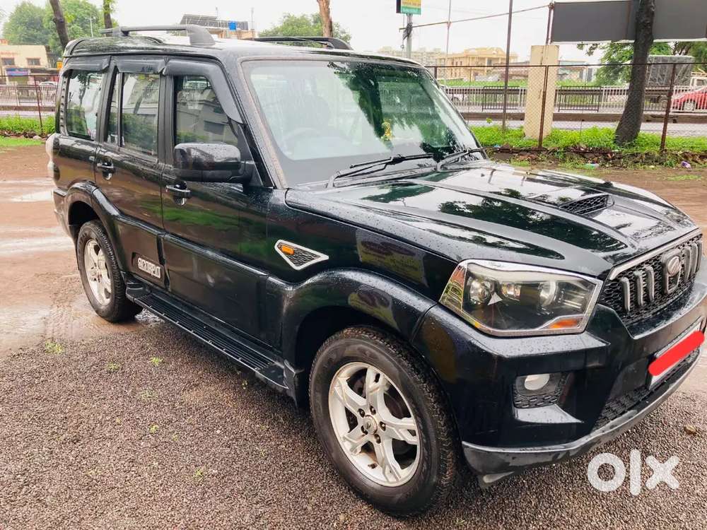 Black Scorpio S10 Automatic For Sale