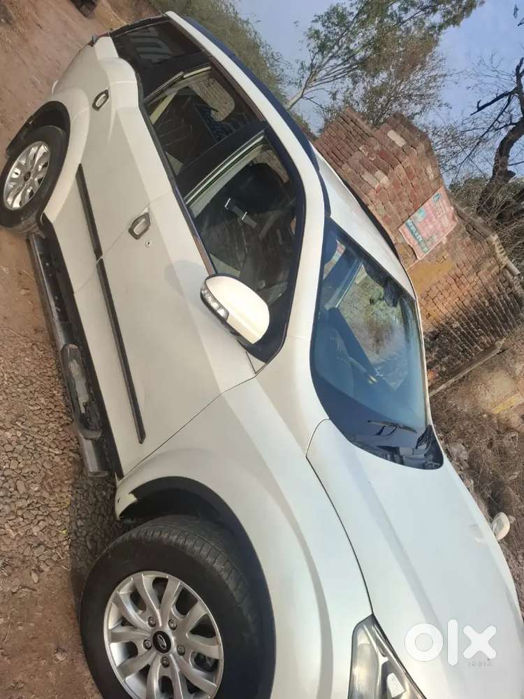 Mahindra Xuv500 2017 Diesel 99000 Km Driven