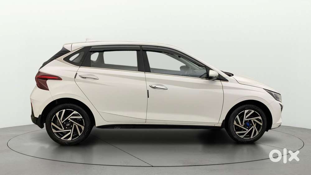 Hyundai New I20 1.2 Asta Mt, 2024, Petrol