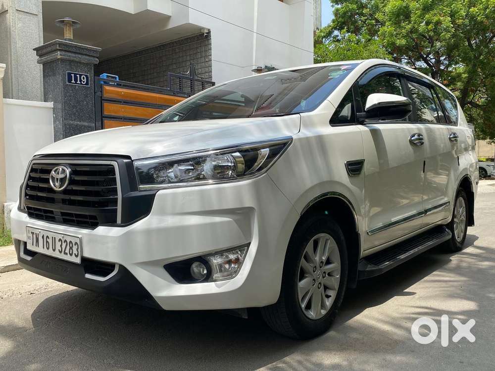 Toyota Innova Crysta [2020-ongoing] 2.4 Gx 7 Str, 2023, Diesel