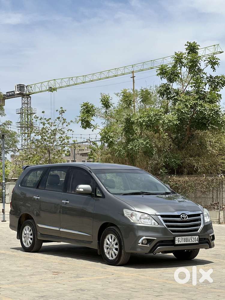 Toyota Innova 2.5 Vx 7 Str Bs-iii, 2012, Diesel