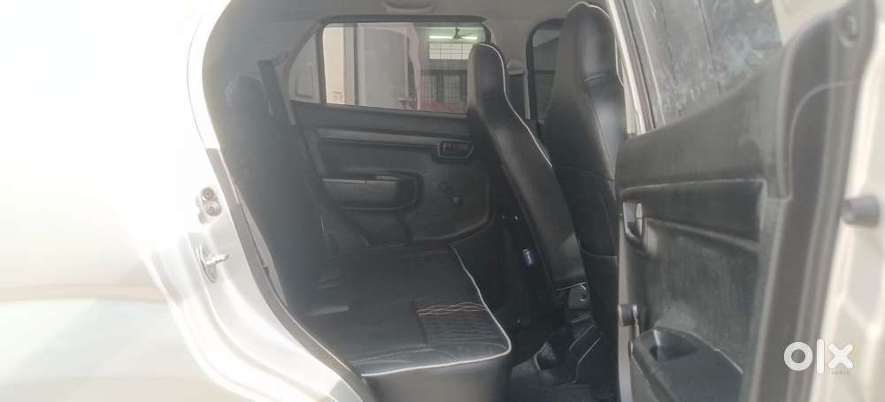 Maruti Suzuki S-presso Vxi At, 2022, Petrol