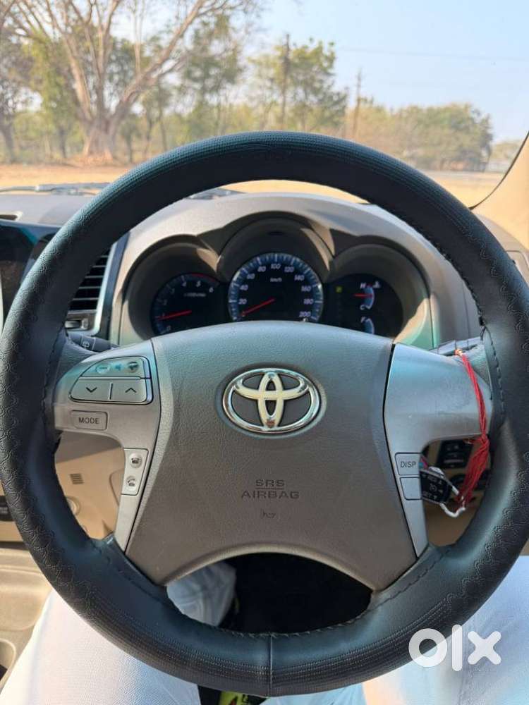 Toyota Fortuner 3.0 4x2 Automatic, 2013, Diesel