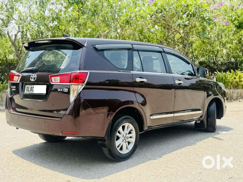 Toyota Innova Crysta 2.4 G Mt 7 Str, 2017, Diesel