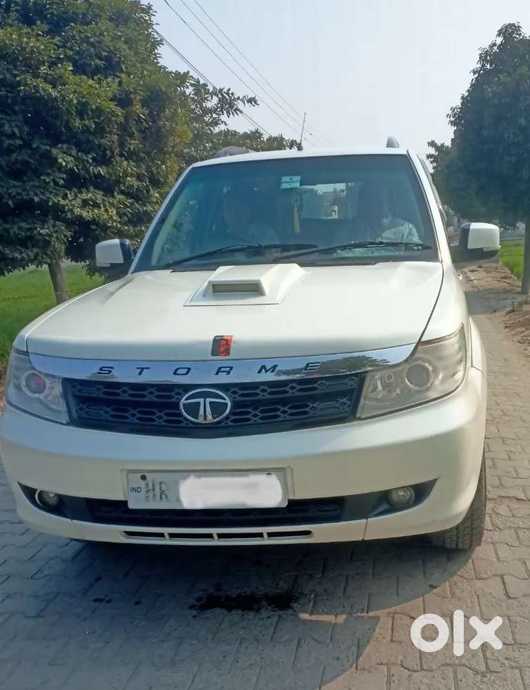 Tata Safari Storme 2015 Model