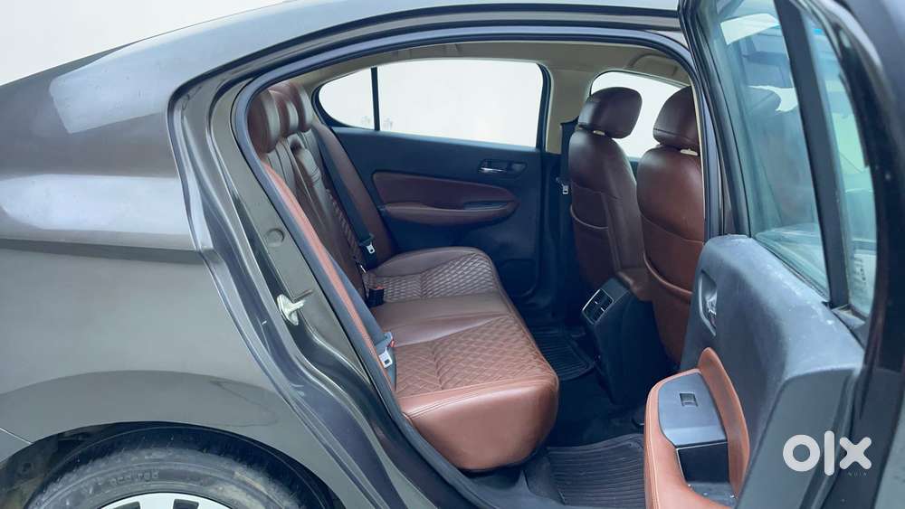 Honda City 1.5 V Mt, 2023, Cng & Hybrids
