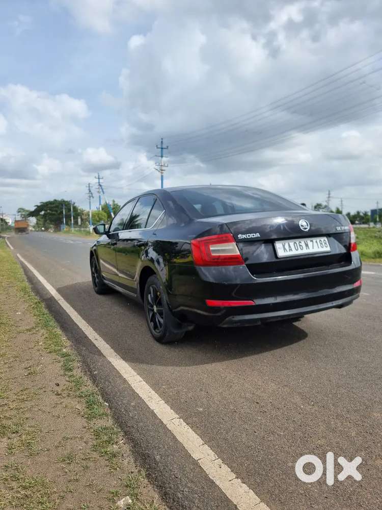 Skoda Octavia 2014 Diesel 121000 Km Driven