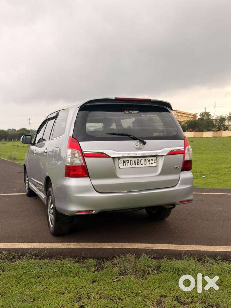 Toyota Innova 2.5 Vx 8 Str, 2015, Diesel