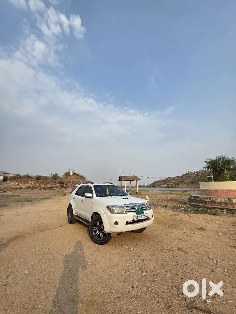 Toyota Fortuner 3.0 L Mt