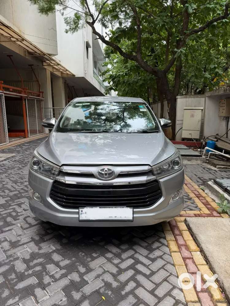 Toyota Innova Crysta 2017