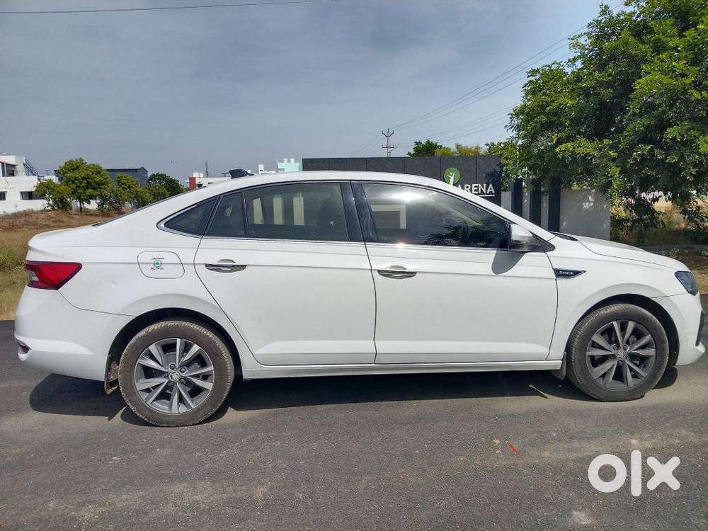 Skoda Slavia Style 1.0l Tsi Mt, 2022, Petrol
