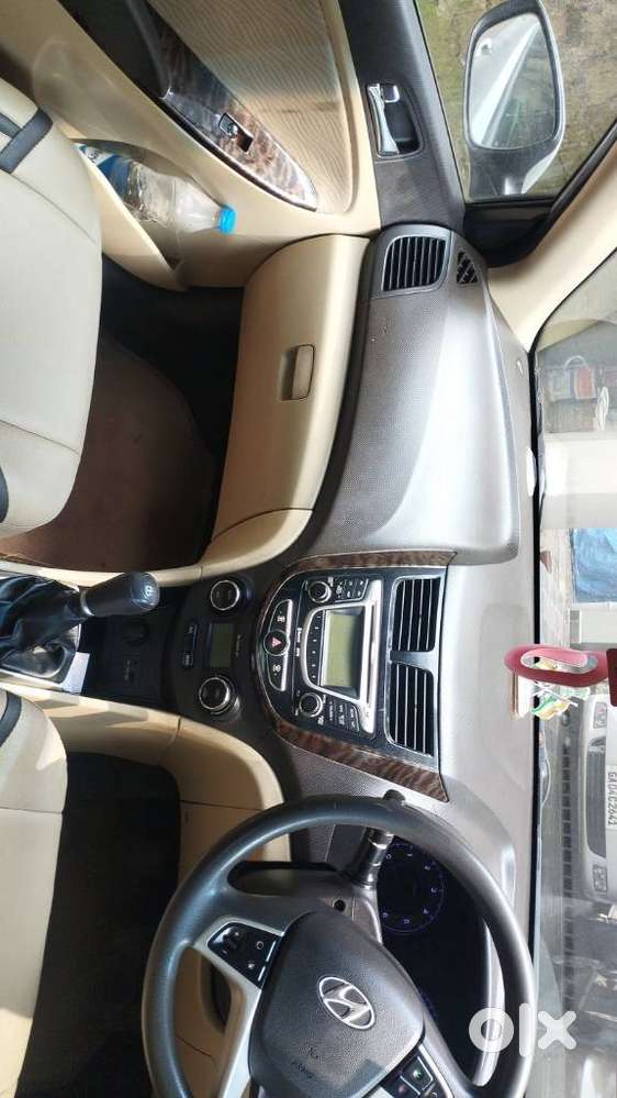 Hyundai Fluidic Verna 1.6 Crdi Sx, 2012, Petrol