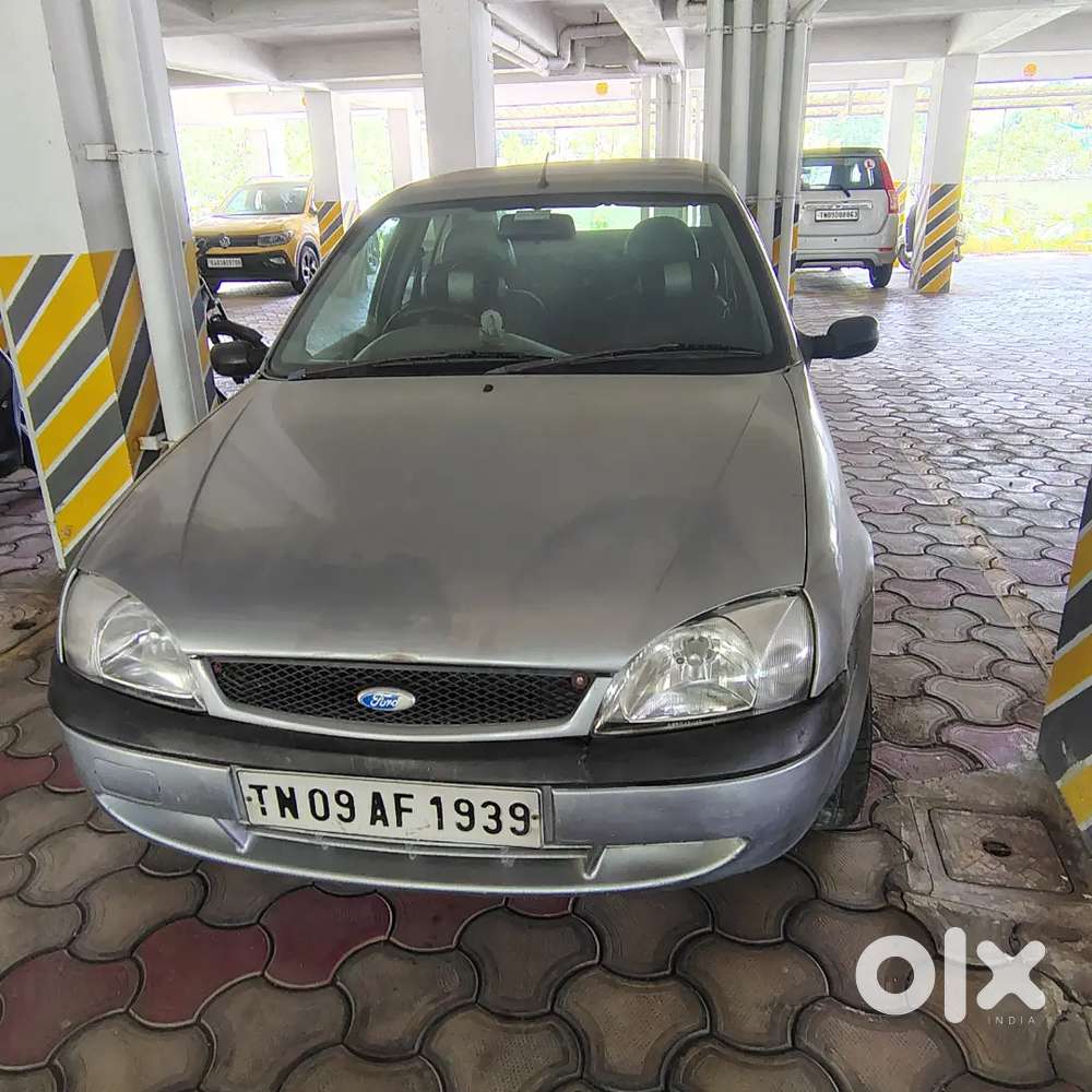Ford Ikon 2004 Petrol