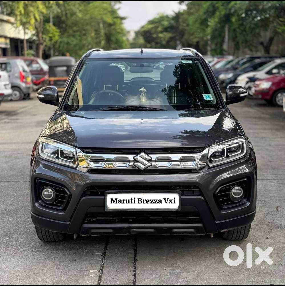 Maruti Suzuki Brezza 1.5 Vxi Smart Hybrid, 2023, Petrol