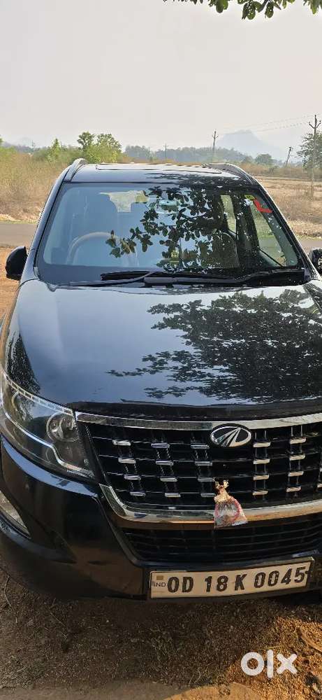 Mahindra Xuv500 2021 Diesel 28000 Km Driven W11 Top