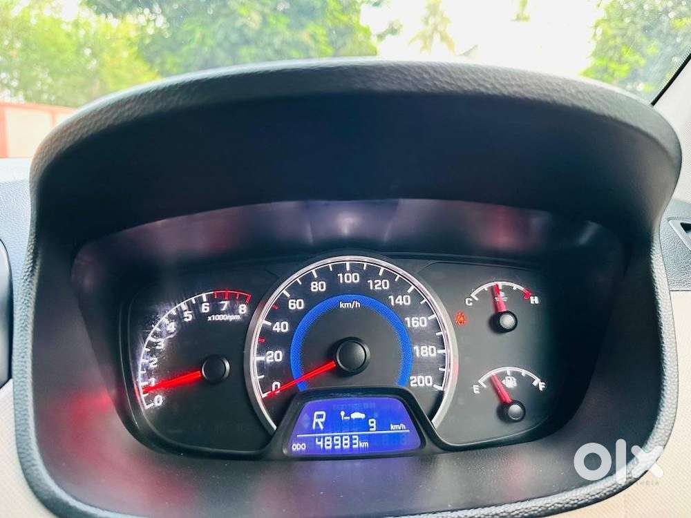 Hyundai Grand I10 2013-2016 At Sportz, 2017, Petrol