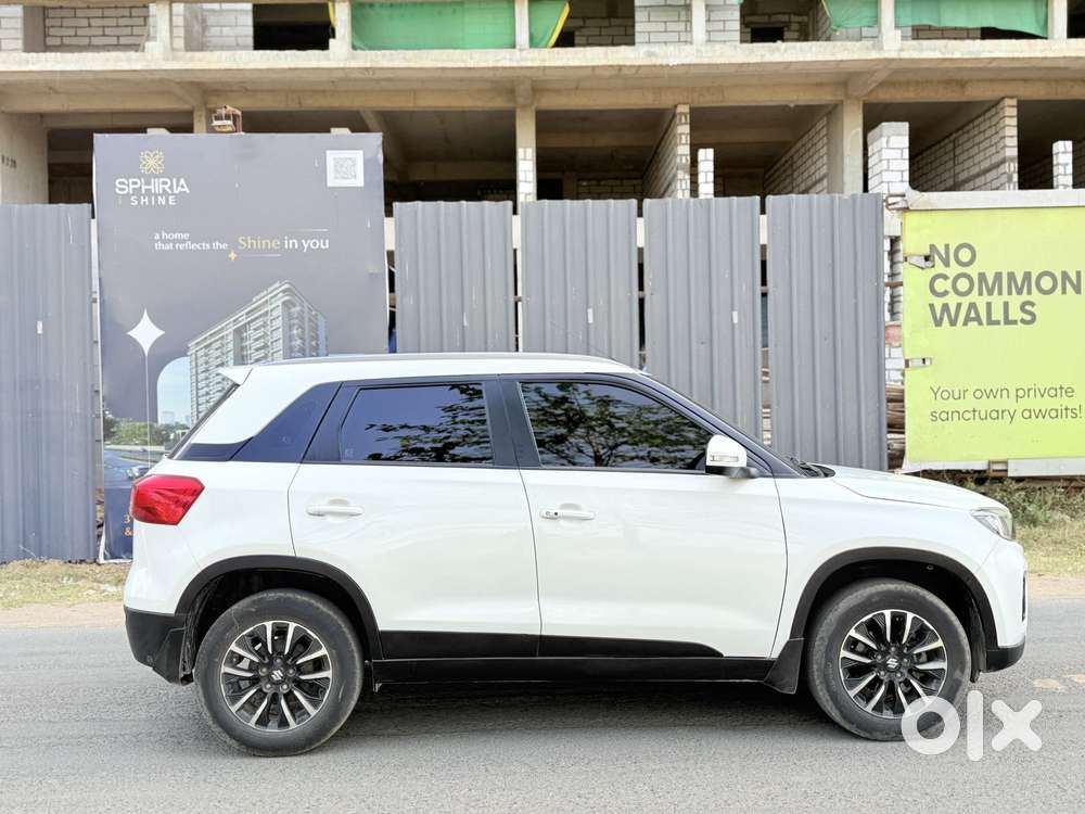 Maruti Suzuki Brezza 1.5 Zxi Plus Smart Hybrid, 2020, Petrol