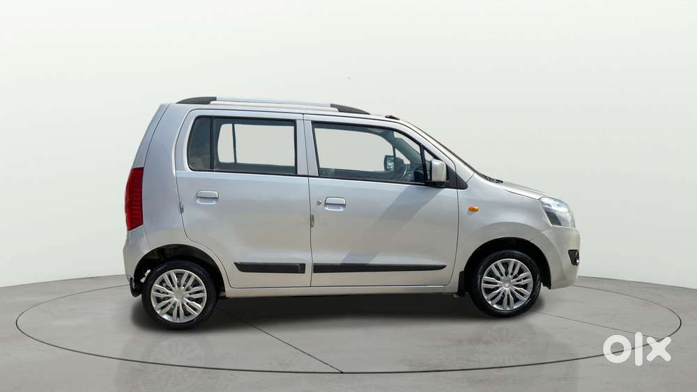 Maruti Suzuki Wagon R Vxi Amt, 2017, Petrol