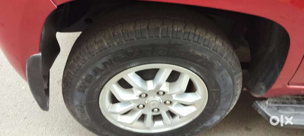 Mahindra Tuv 300 Mhawk100 T8, 2015, Diesel