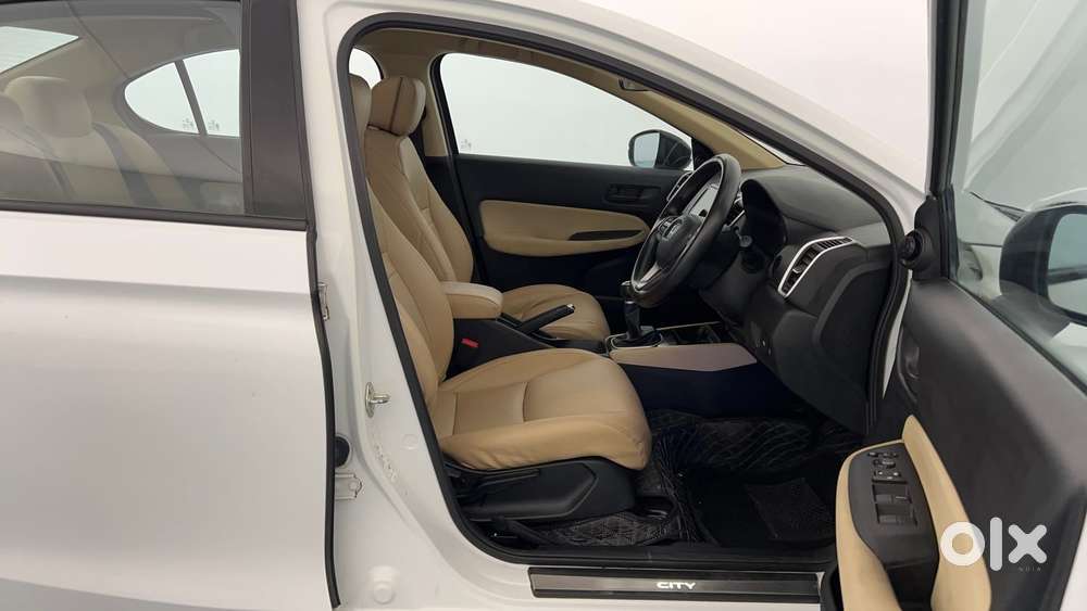 Honda City I-vtec V, 2023, Petrol