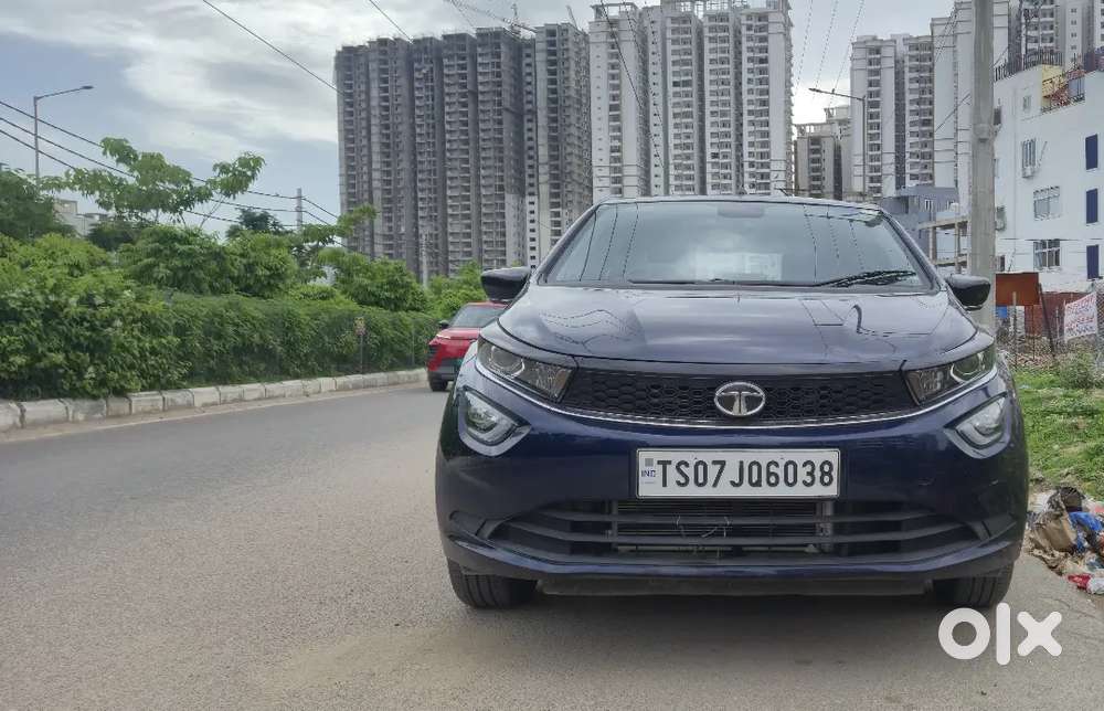 Tata Altroz 1.2 Xza 2023 Automatic Petrol
