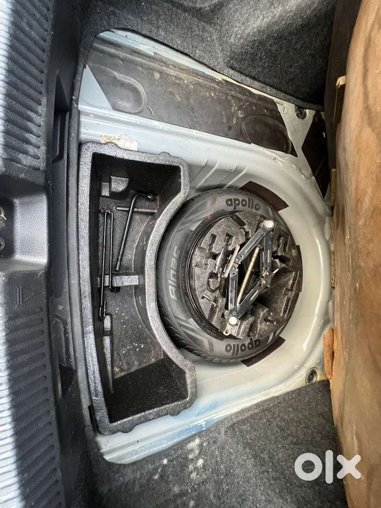 Volkswagen Vento 2010-2013 Petrol Highline, 2015, Petrol