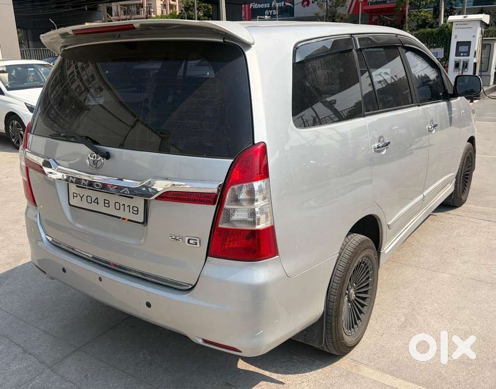 Toyota Innova 2.5 G (diesel) 8 Seater, 2014, Diesel