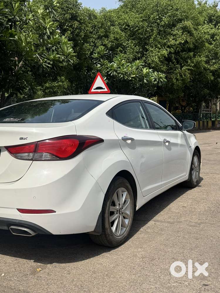 Hyundai Elantra 2012-2015 Sx, 2015, Petrol