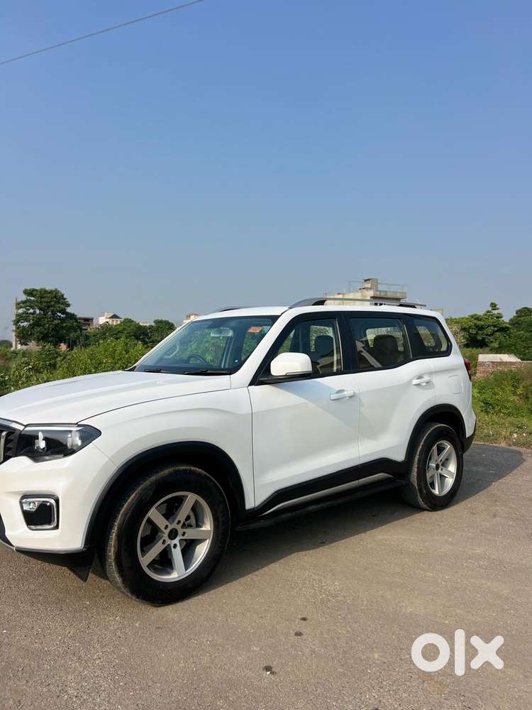 Mahindra Scorpio N Z6 Diesel At 2wd 7 Str [2022], 2025, Diesel