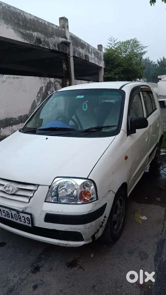 Hyundai Santro Hyunor Cng 2012 Variant