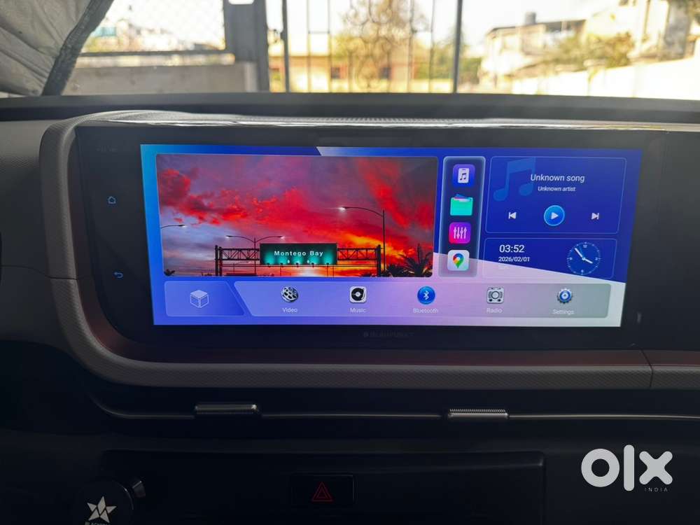 Blaupunkt 12.33 Inch Android Screen