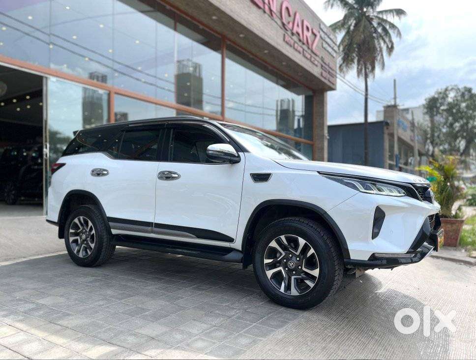 Toyota Fortuner Legender 4x2 At 2.8, 2023, Diesel