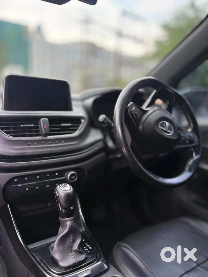 Tata Altroz 1.2 Xz Plus Dark Edition, 2022, Petrol