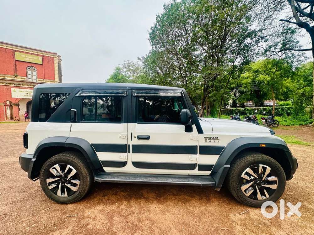 Mahindra Thar Roxx Ax7l Rwd Diesel At, 2025, Diesel