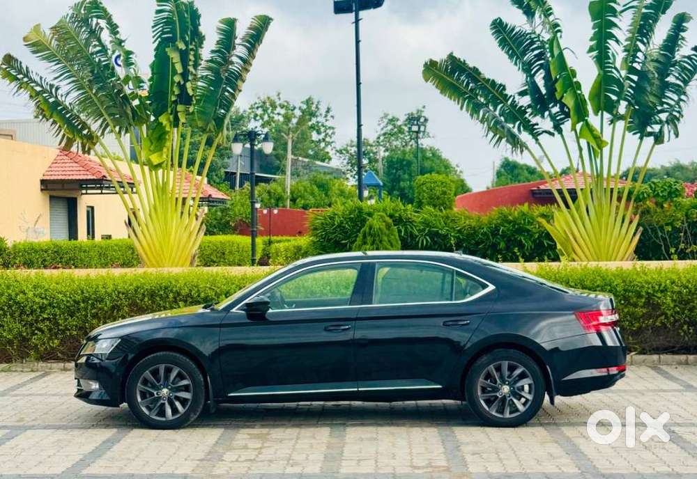 Skoda Superb L&k 2.0 Tdi At, 2018, Diesel