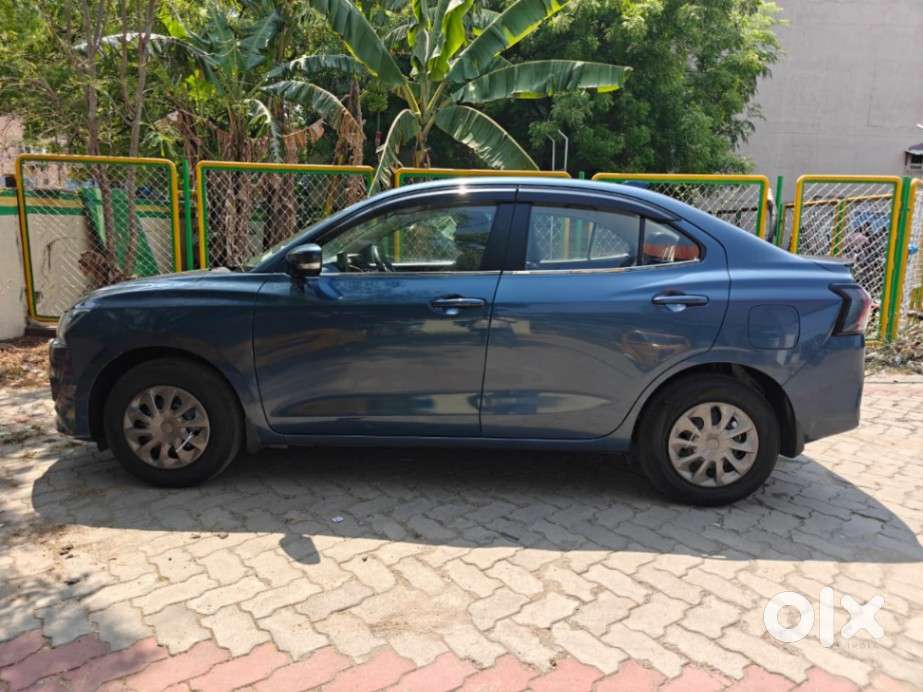Maruti Suzuki Dzire 1.2 Vxi Cng, 2025, Petrol