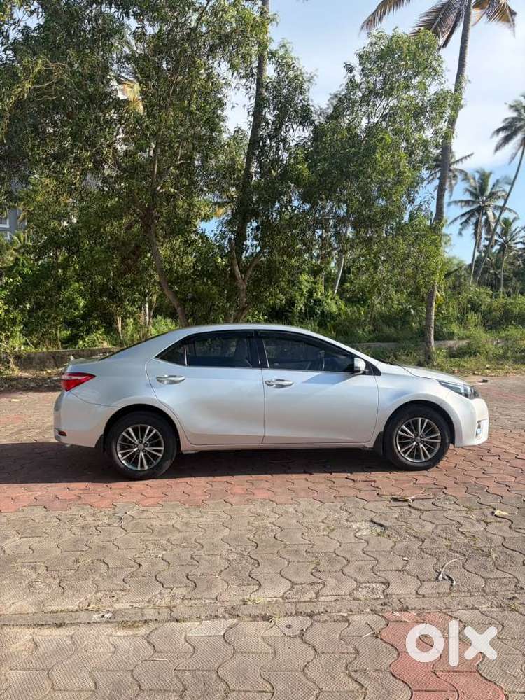 Toyota Corolla Altis 1.8 Vl, 2014, Petrol