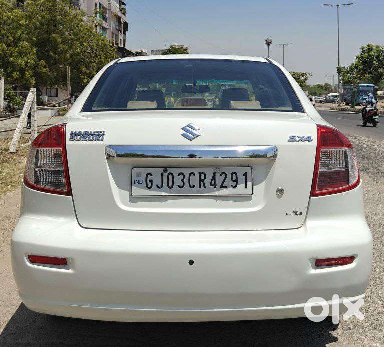 Maruti Suzuki Sx4 Zxi, 2010, Petrol