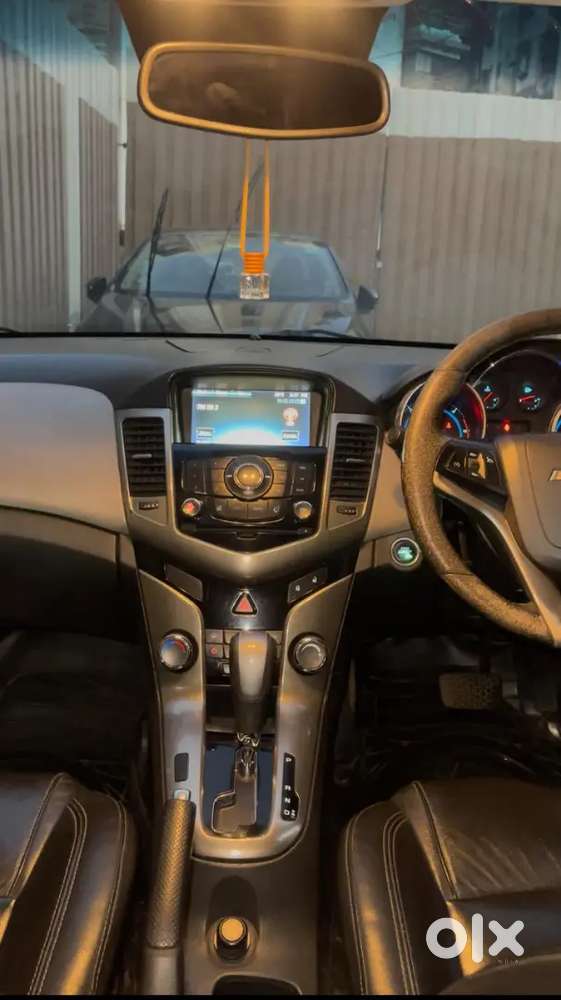 Only 33000 Km Driven Chevrolet Cruze Ltz Diesel 2017
