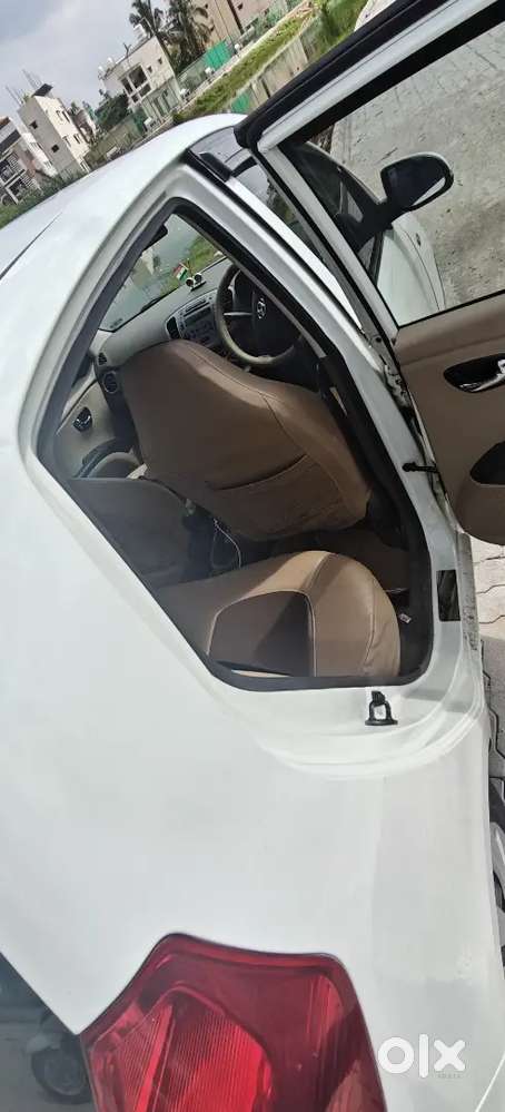 Hyundai I10 Sportz Petrol Manual 2011