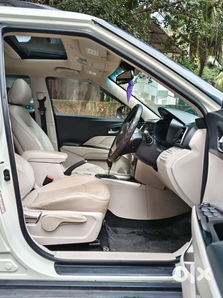 Mahindra Xuv300 W8 Amt Optional Diesel, 2020, Diesel