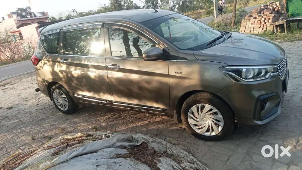 Maruti Suzuki Ertiga 2019 Diesel 74000 Km Driven