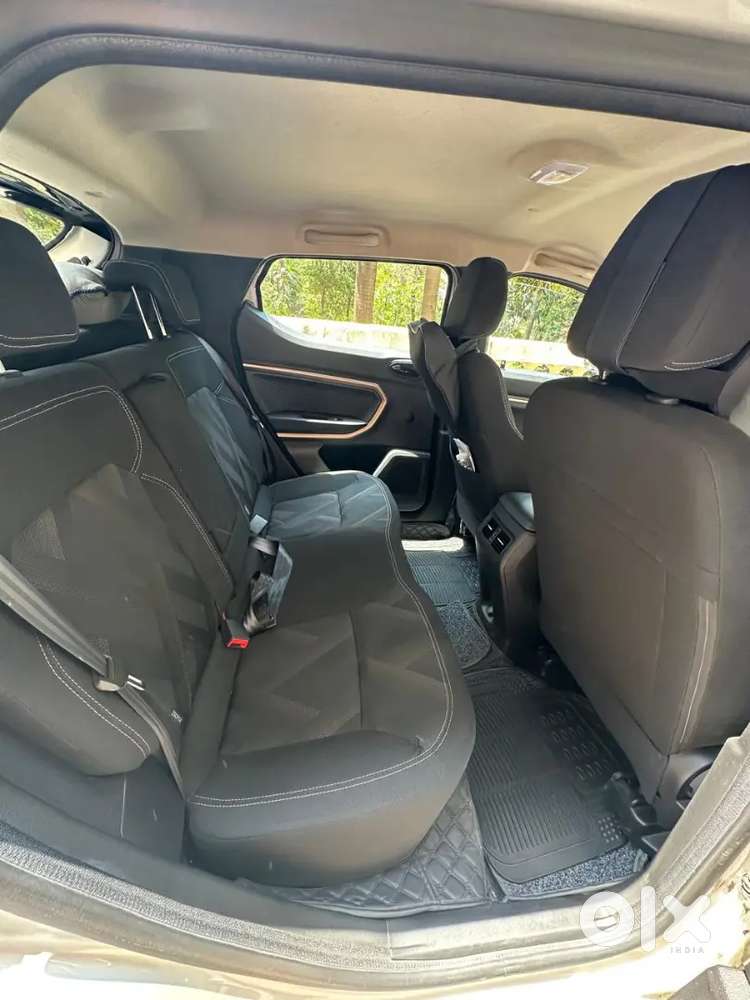 2023 Bought Automatic Renault Kiger Rxt Turbo Cvt Dual Tone