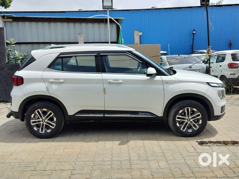 Hyundai Venue S Mt 1.2 Kappa, 2022, Petrol