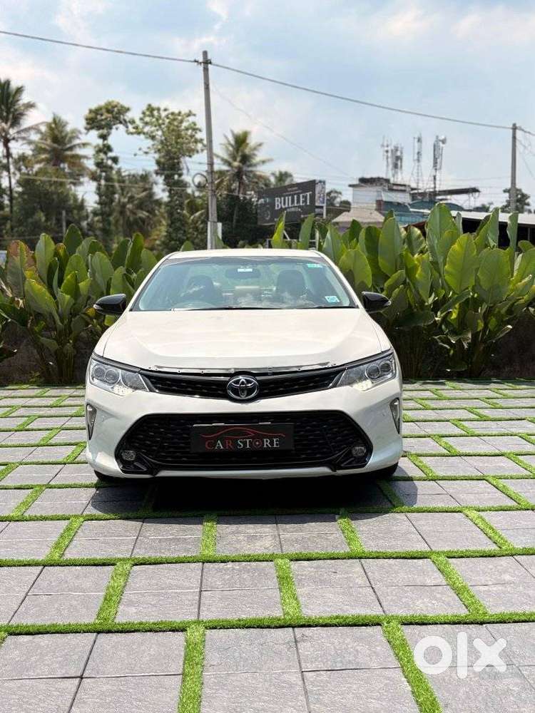 Toyota Camry Hybrid, 2018, Diesel
