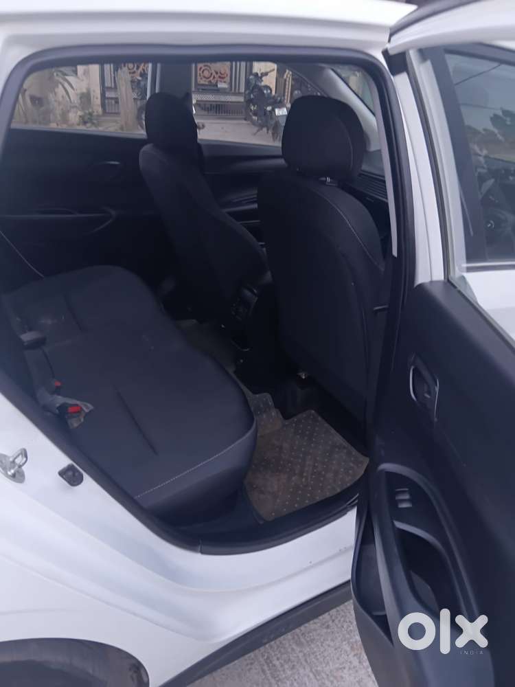 Hyundai I20 Sportz Plus, 2020, Petrol