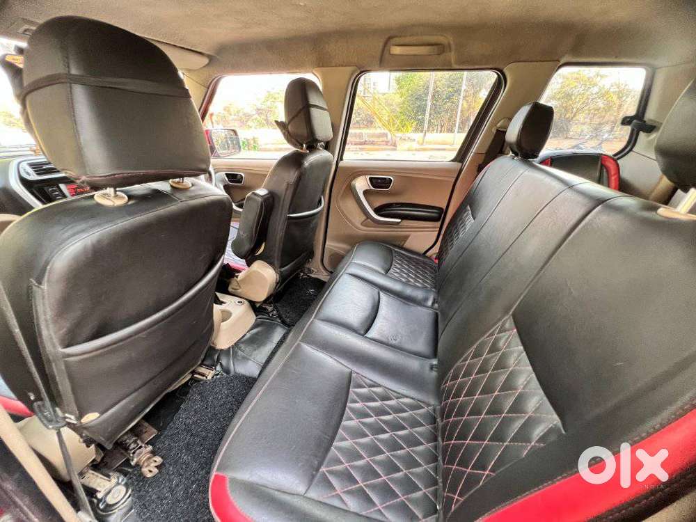 Mahindra Tuv 300 T8, 2015, Diesel